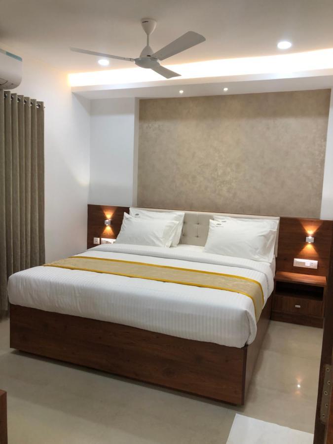 Hotel Laxmi Cityside Mangalore Buitenkant foto